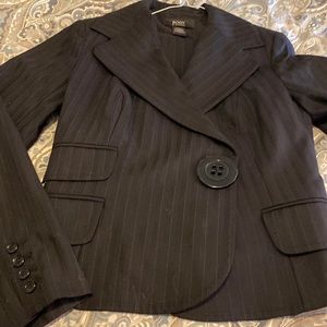 32.5 tall inseam pinstripes wool suit in excellent to like new condition